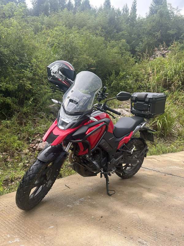 二手五羊本田猛鸷 CB190X