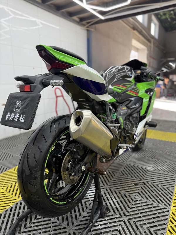二手川崎ZX-4R
