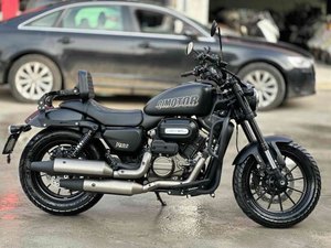 二手QJMOTOR闪300