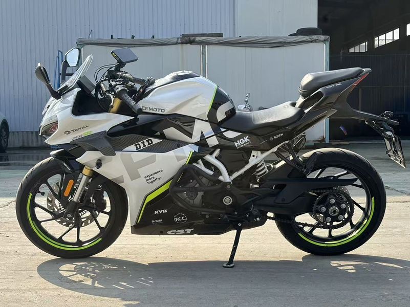 二手春风250SR