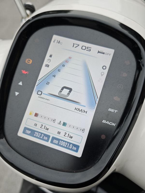 二手南方梦拉丽莎 飞戈