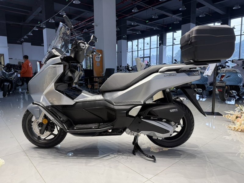 二手五羊本田NWG150