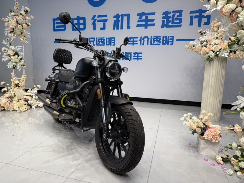 二手QJMOTOR闪300