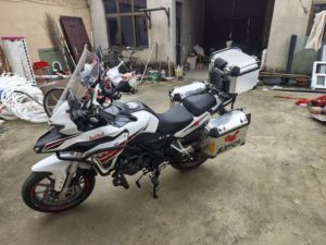 二手贝纳利金鹏 TRK251