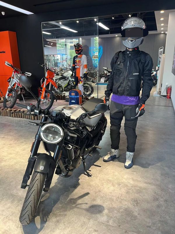 二手HUSQVARNA白箭 401