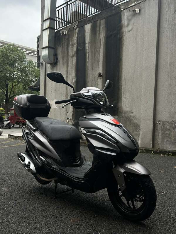 二手豪爵USR125 