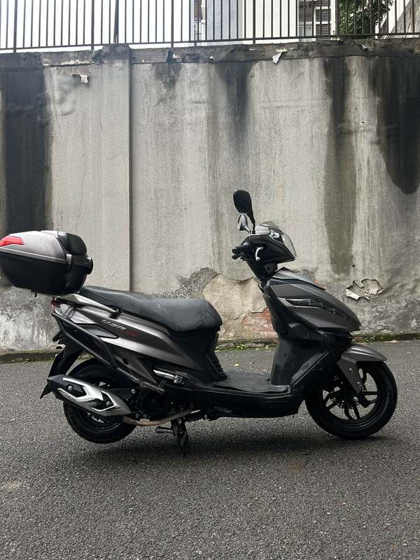 二手豪爵USR125 