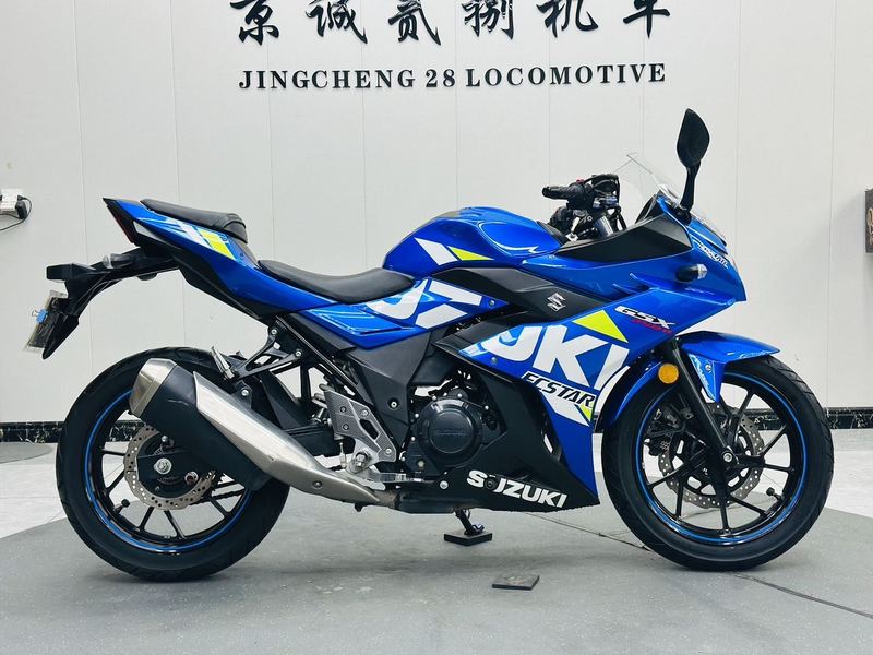 二手豪爵铃木GSX250R