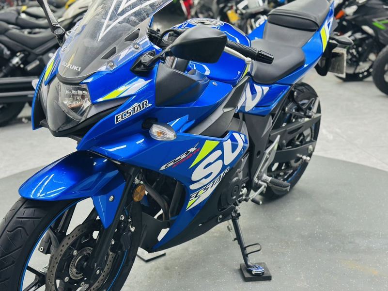 二手豪爵铃木GSX250R