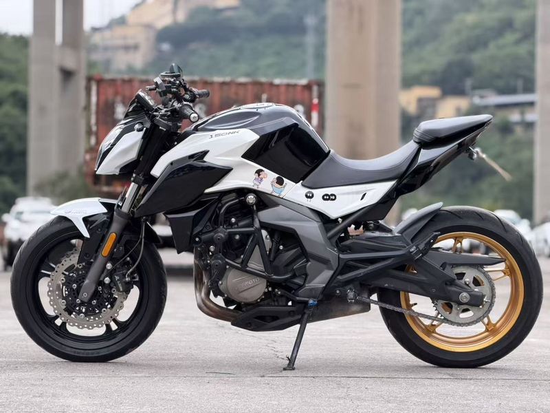 二手春风650NK