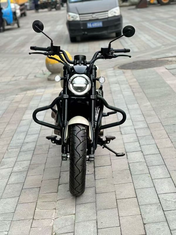 二手QJMOTOR闪300