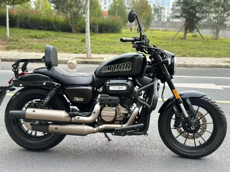 二手QJMOTOR闪300