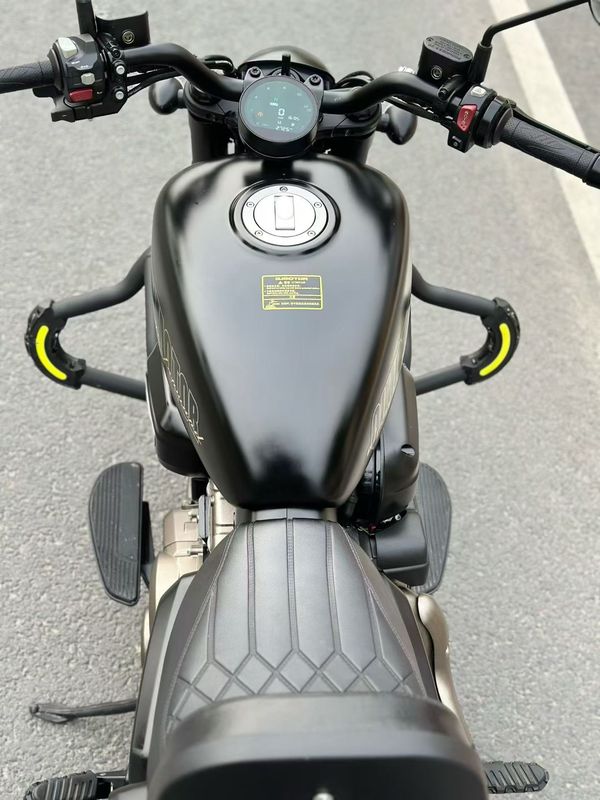 二手QJMOTOR闪300