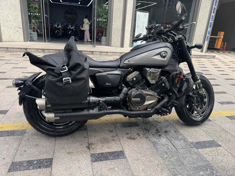 二手QJMOTOR闪600