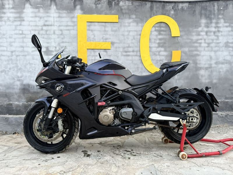 二手QJMOTOR赛600