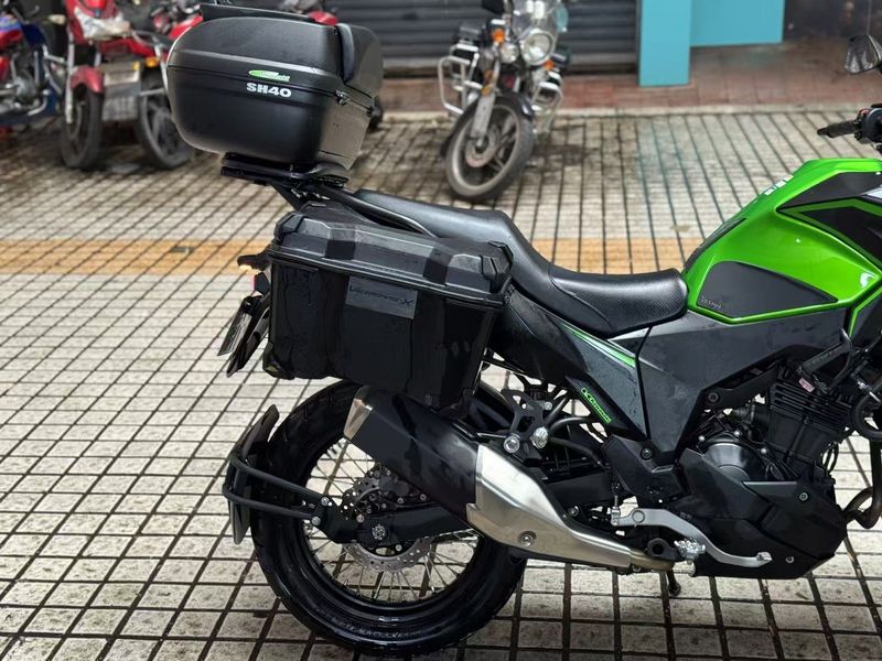 二手川崎Versys-X 300 