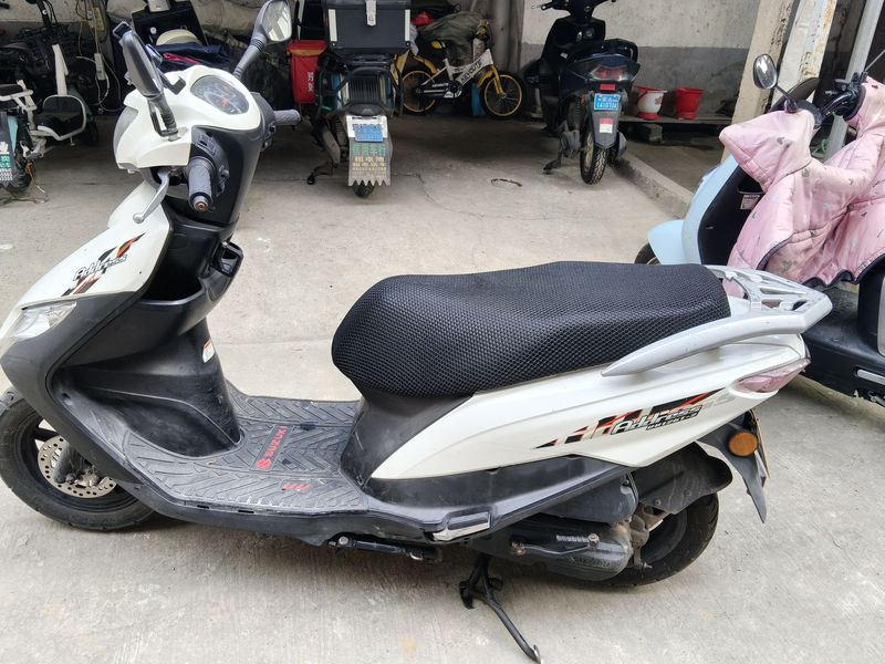 二手济南铃木优友 UU125i