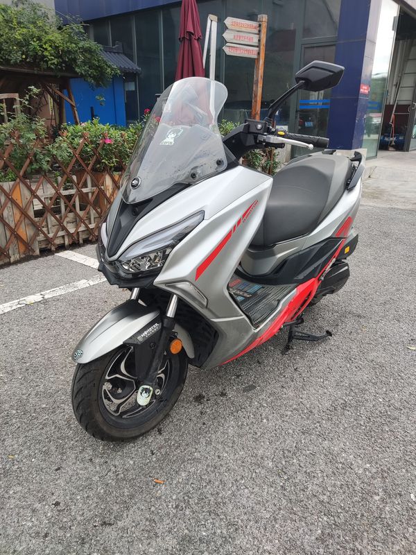 二手QJMOTOR鸿250