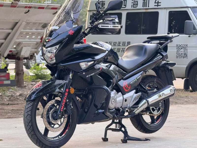 二手豪爵铃木骊驰 GW 250F