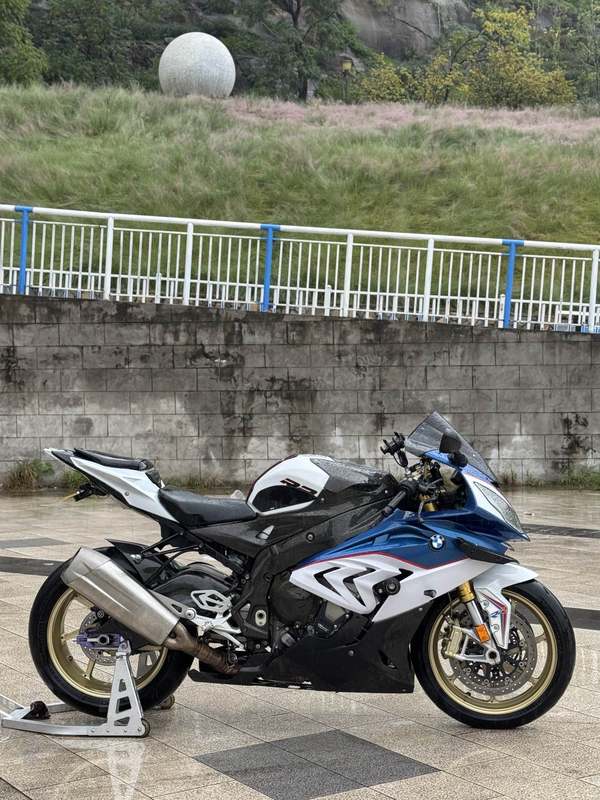 二手宝马S 1000 RR