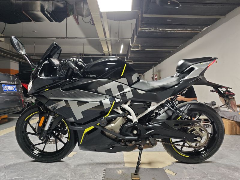 二手春风250SR