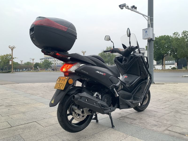 二手望雅猛士一代150