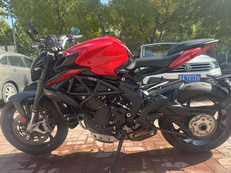 二手奥古斯塔Brutale 800