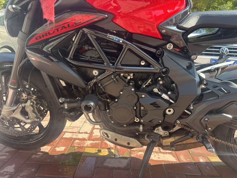 二手奥古斯塔Brutale 800