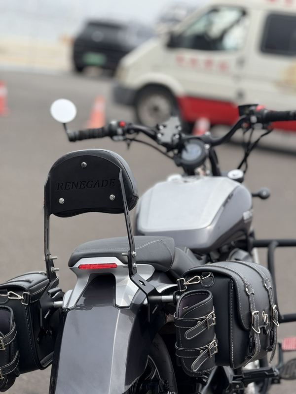 二手奔达Rock300 灰石