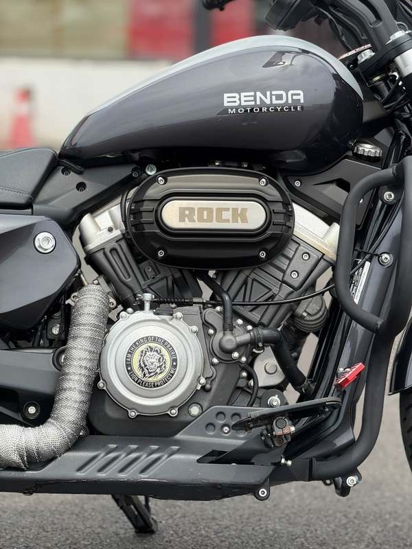 二手奔达Rock300 灰石