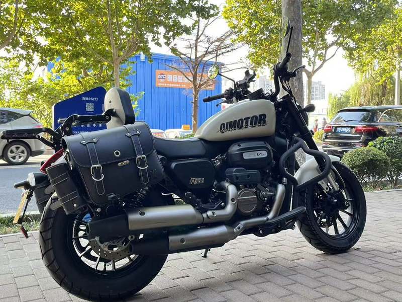 二手QJMOTOR闪300