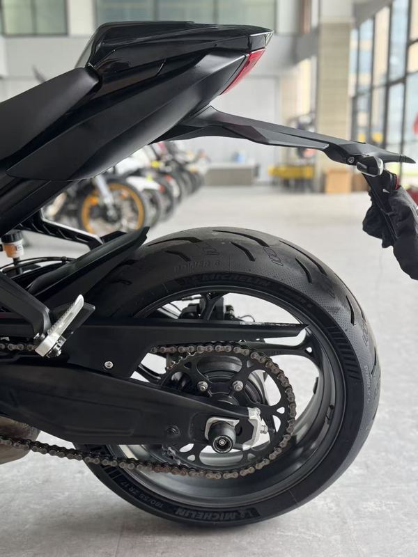 二手凯旋Daytona 660