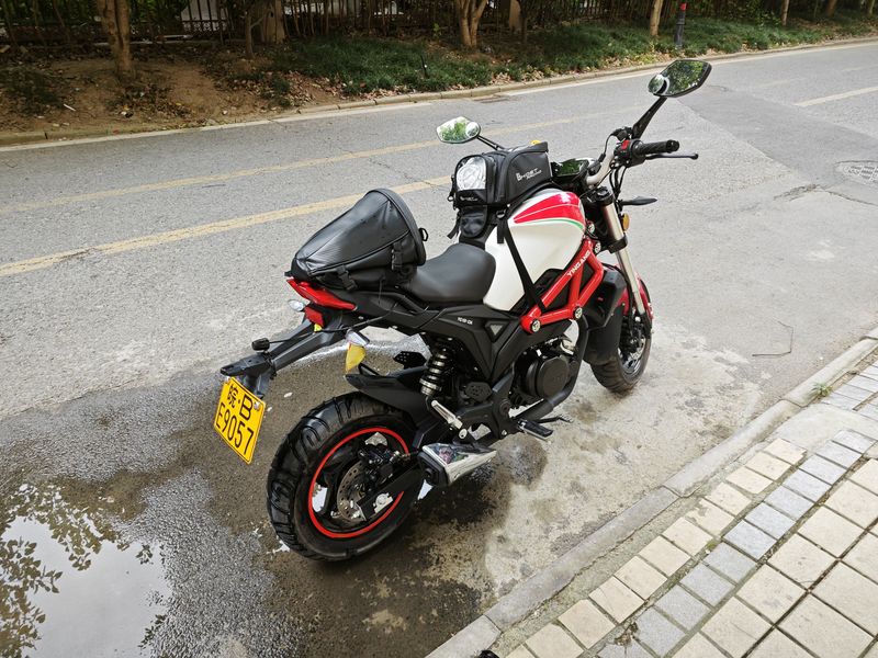 二手银钢小怪兽150