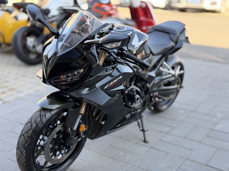 二手本田CBR650R