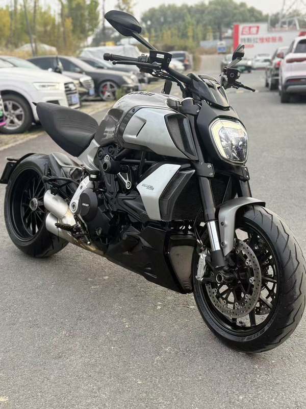 二手杜卡迪Diavel 