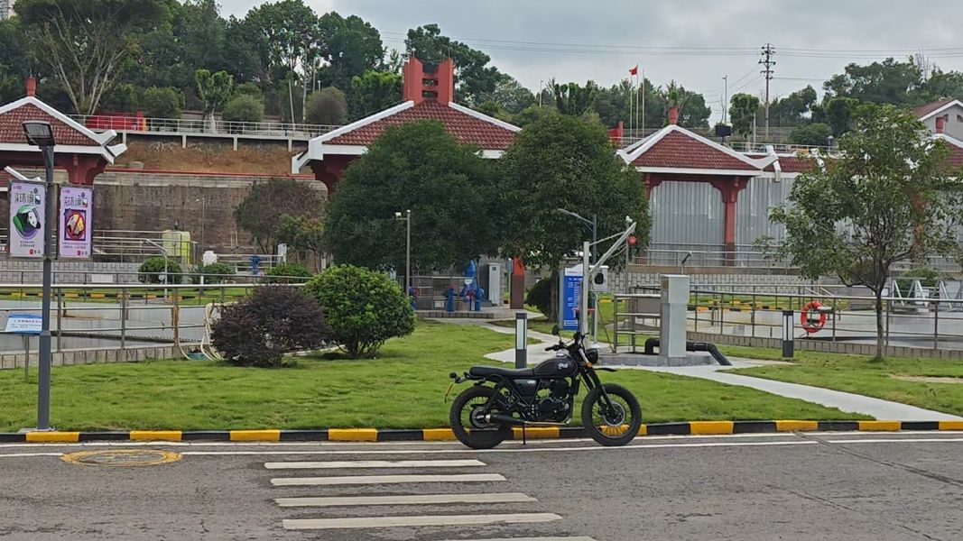 二手轻骑U侠 大脚攀爬者