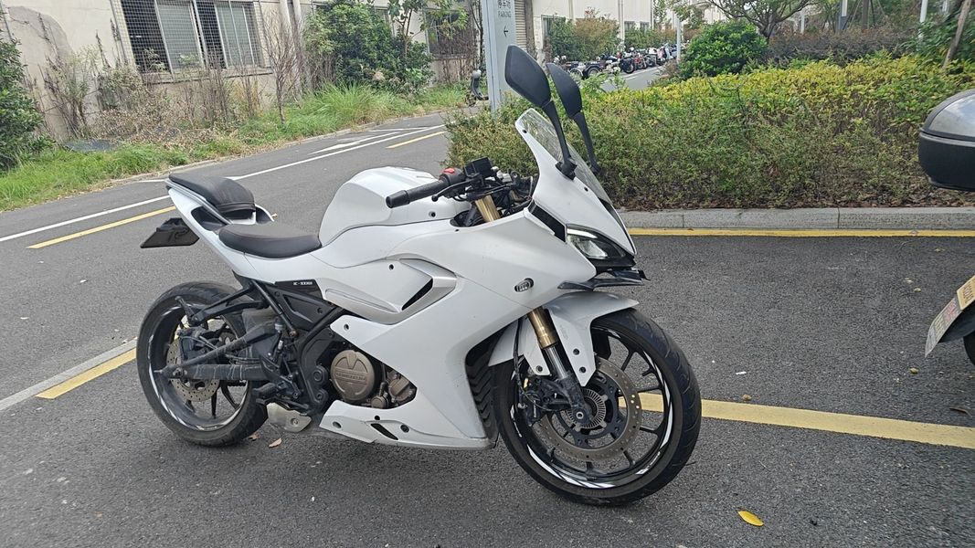 二手QJMOTOR赛250
