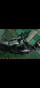 二手比亚乔Medley 150