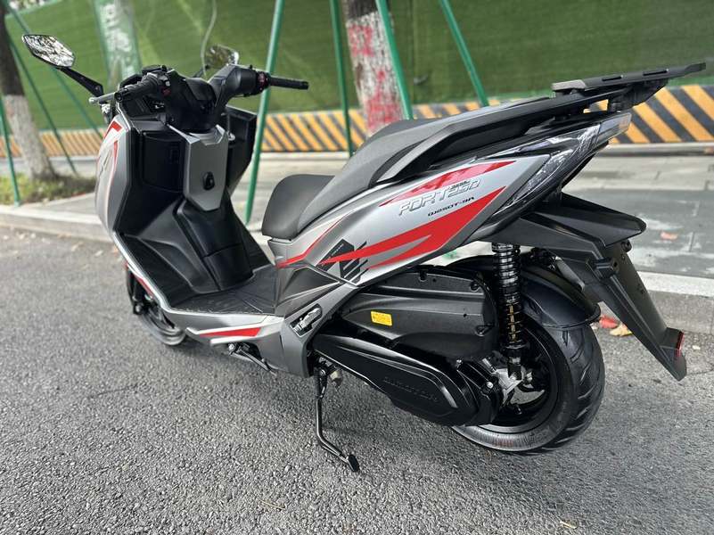 二手QJMOTOR鸿250