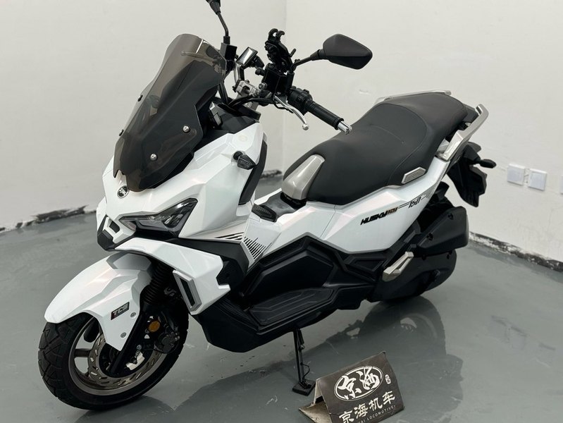 二手三阳哈士奇 Husky ADV150