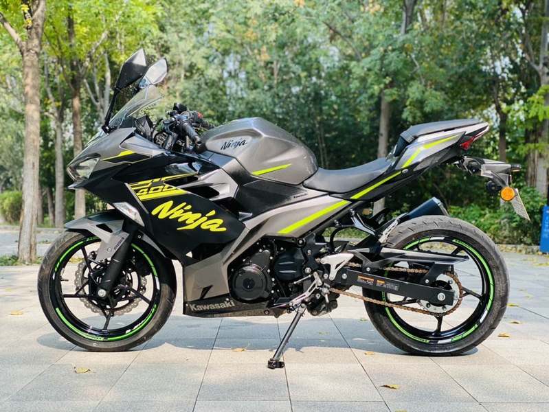二手川崎Ninja 400