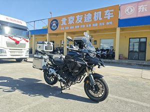 二手贝纳利TRK552