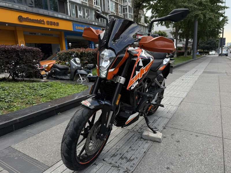 二手KTMR2R200 Duke