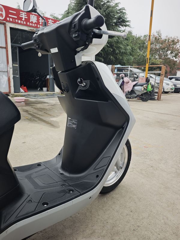 二手五羊本田SCR 喜蕴100