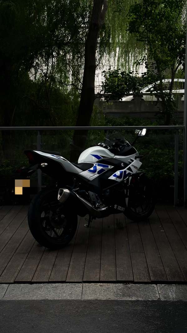 二手豪爵铃木GSX250R