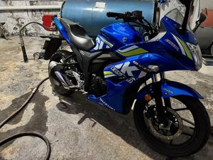 二手济南铃木极客飒 Gixxer 155