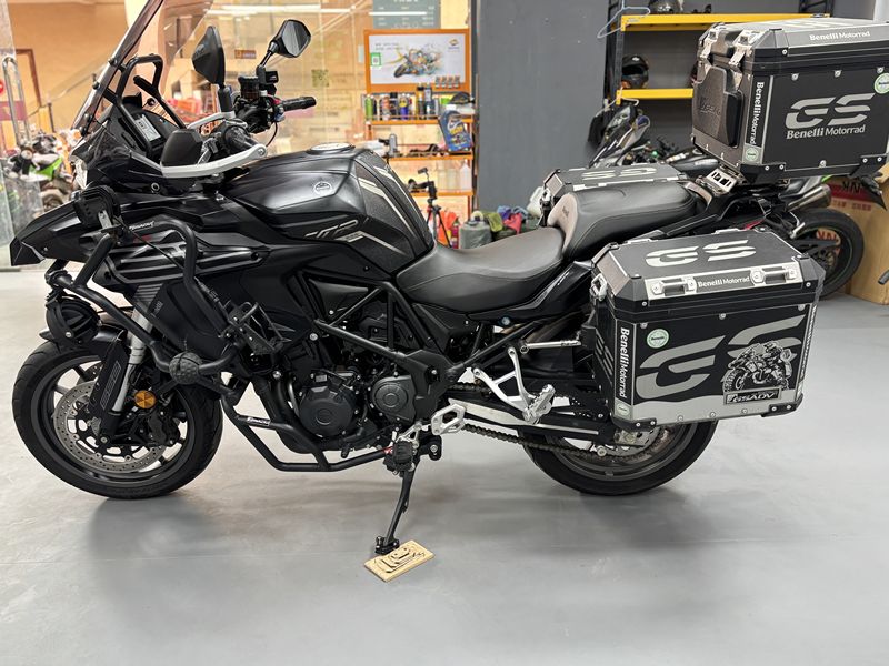 二手贝纳利TRK552