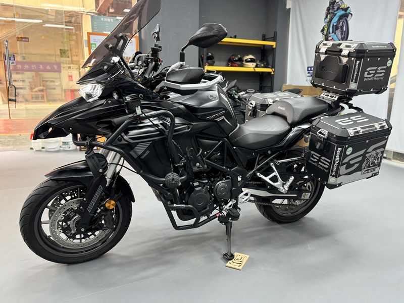 二手贝纳利TRK552