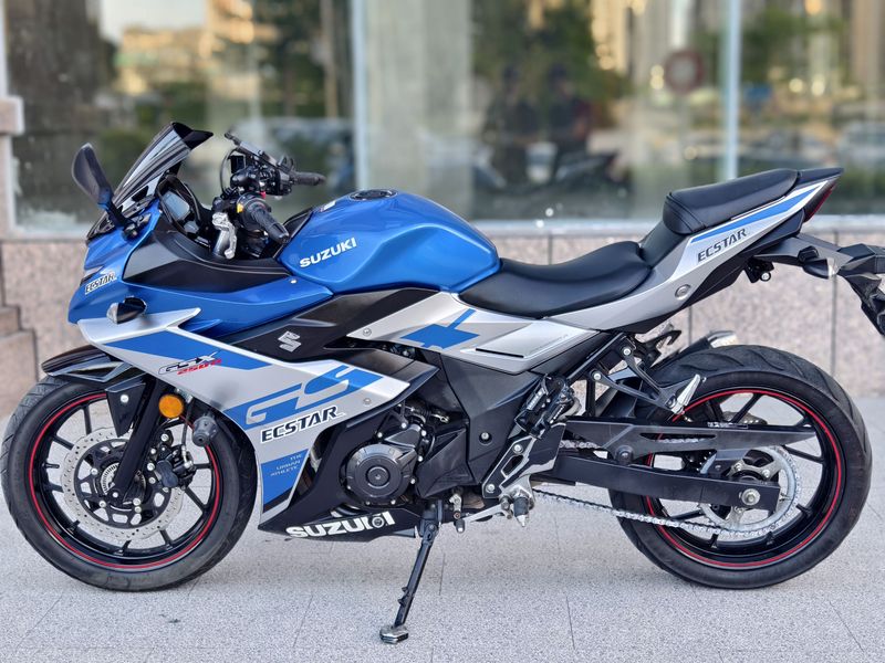 二手豪爵铃木GSX250R