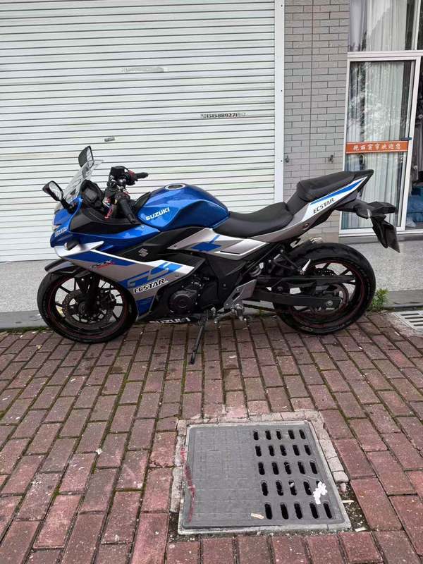 二手豪爵铃木GSX250R